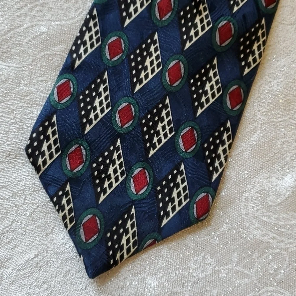 Guy Laroche navy blue silk tie